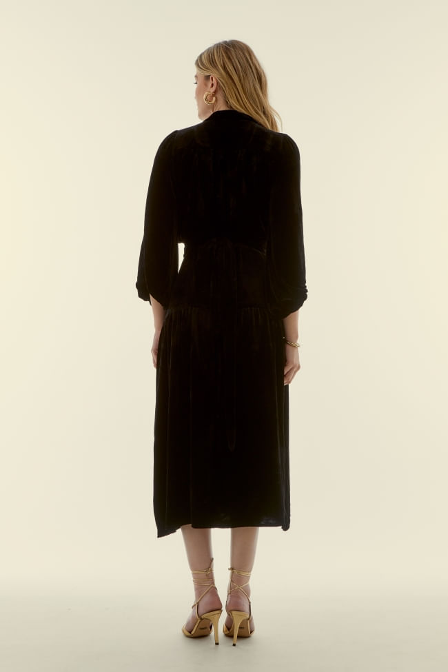 VESTIDO DECOTE VELUDO SEDA COM FAIXA