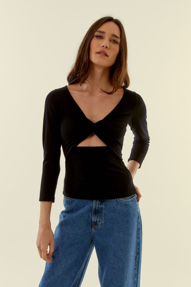 BLUSA MALHA DETALHE