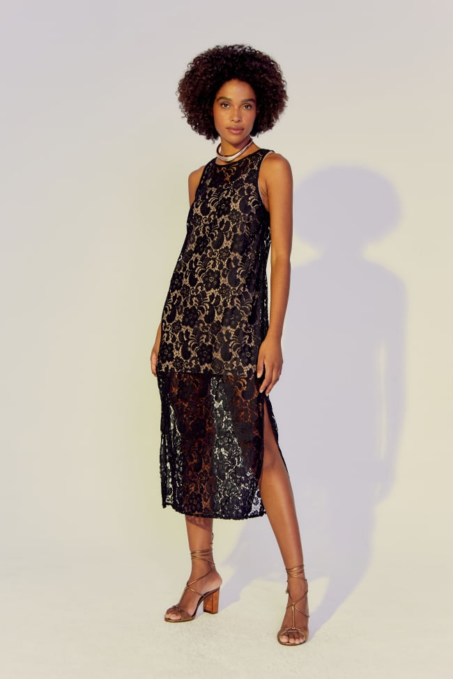 VESTIDO RENDA RELEVO
