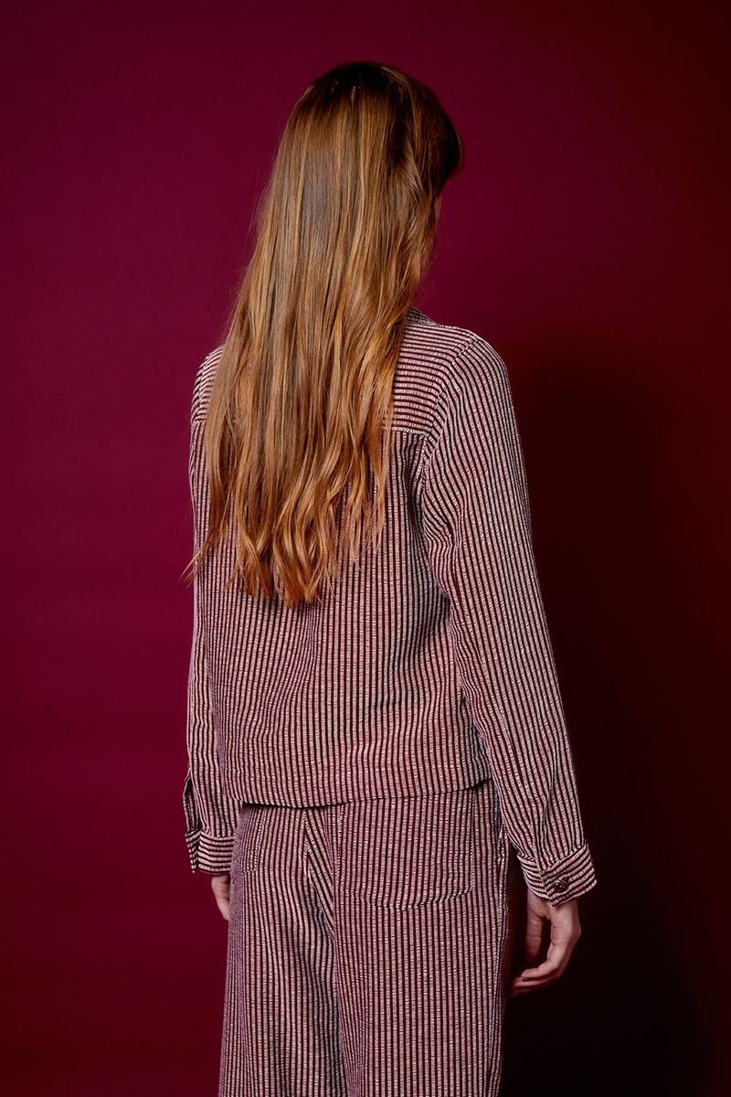 01020217_116_02-JAQUETA-SCARLET