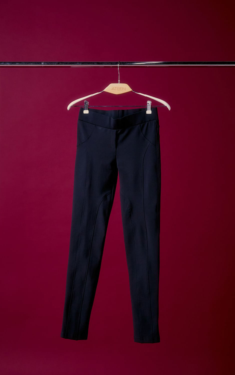 CALCA LEGGING RECORTES
