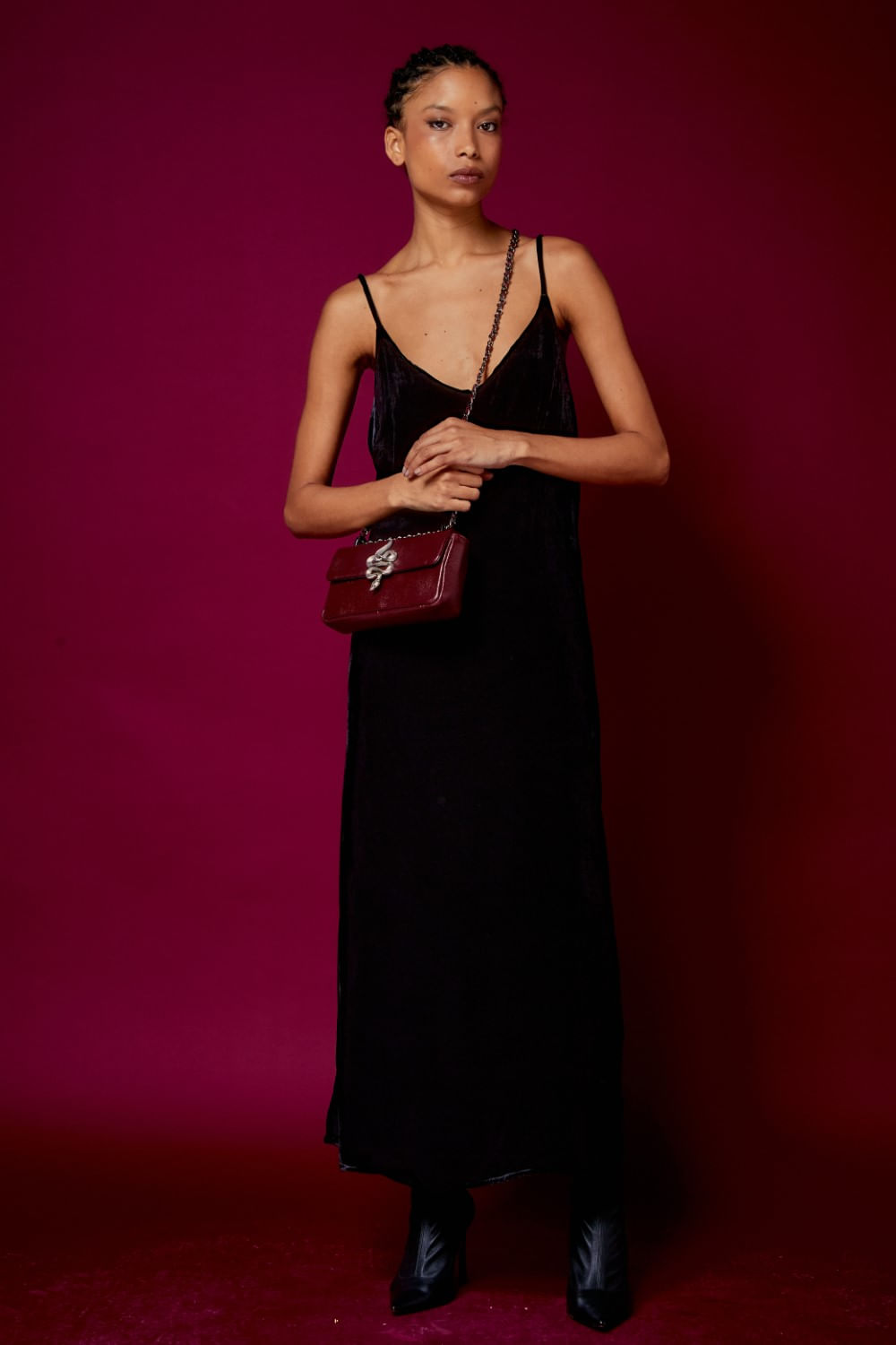 VESTIDO MIDI VELVET