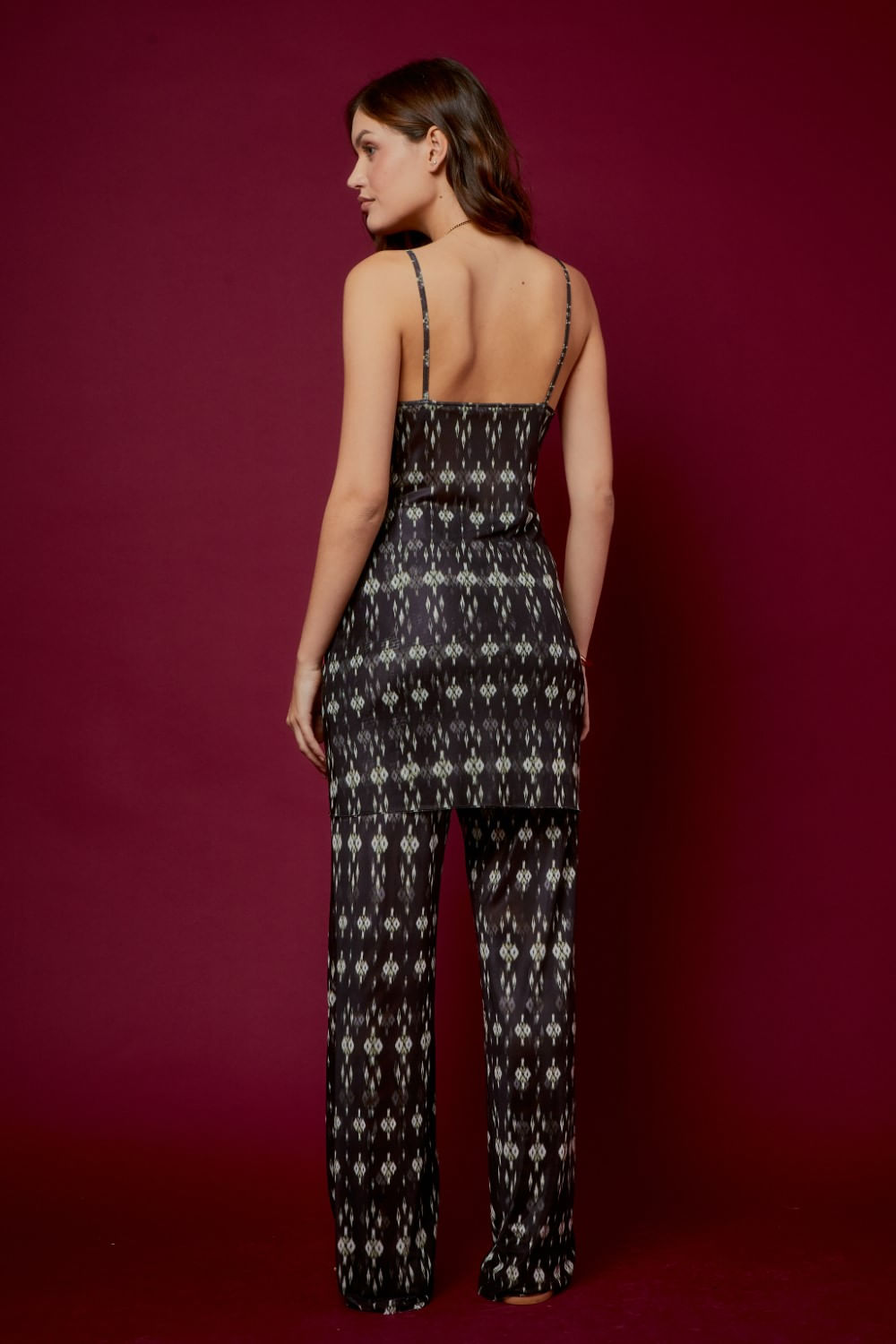 CONJUNTO ESTAMPA TARI TULE