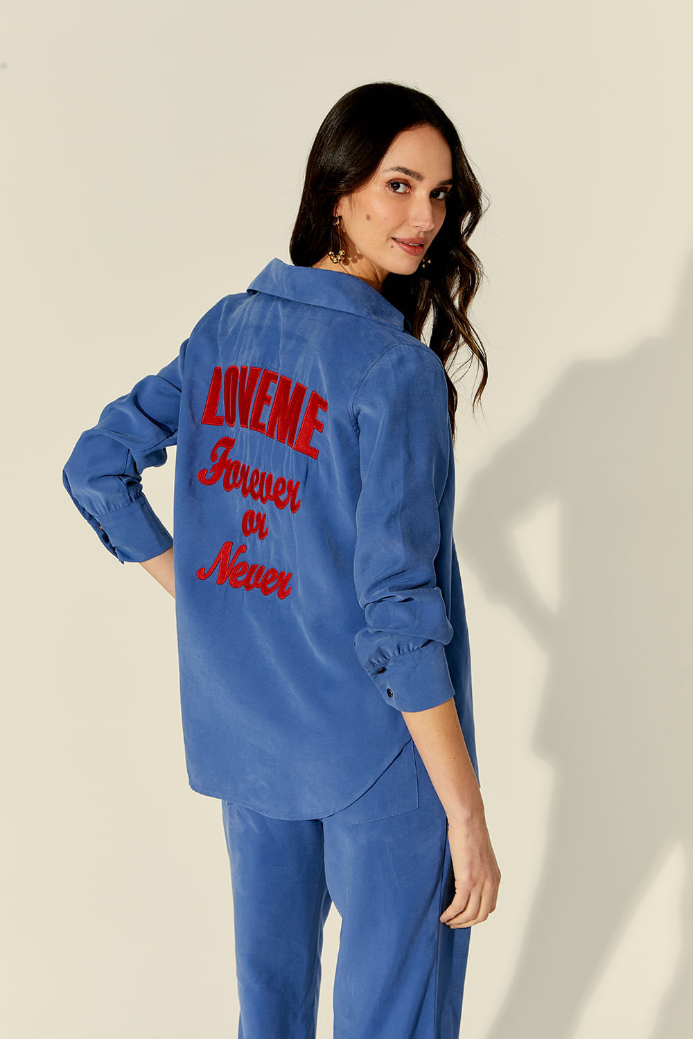 CAMISA BORDADO LOVE ME