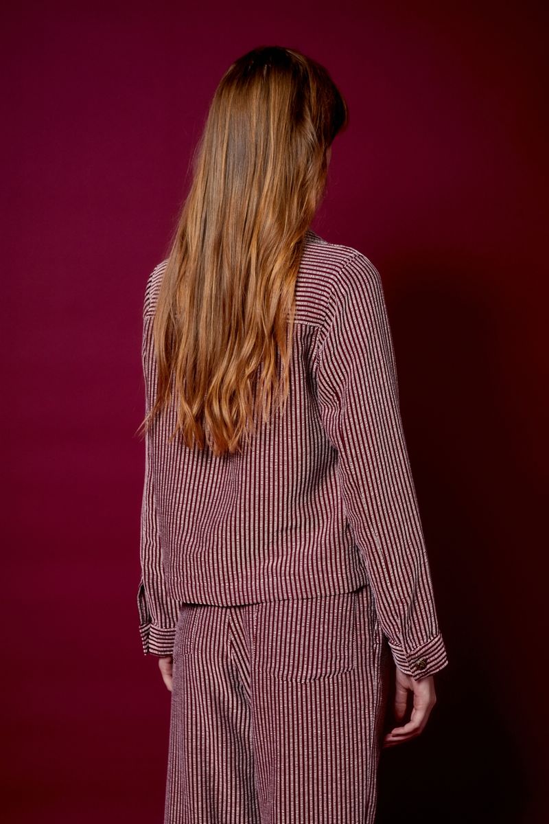 01020217_116_03-JAQUETA-SCARLET