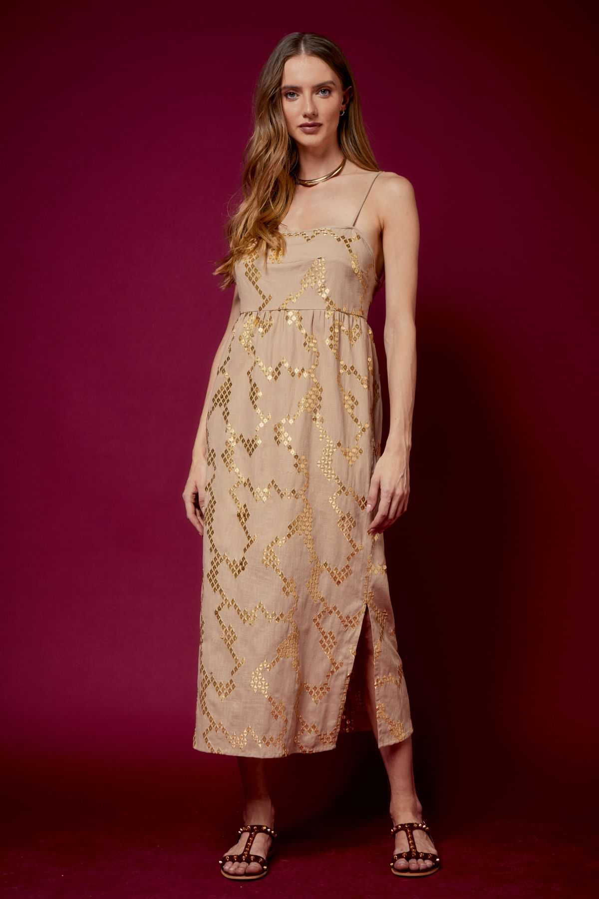 VESTIDO BORDADO GEORGIA