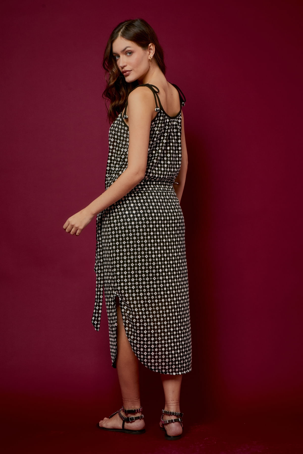 VESTIDO MIDI ESPELHOS COM FAIXA