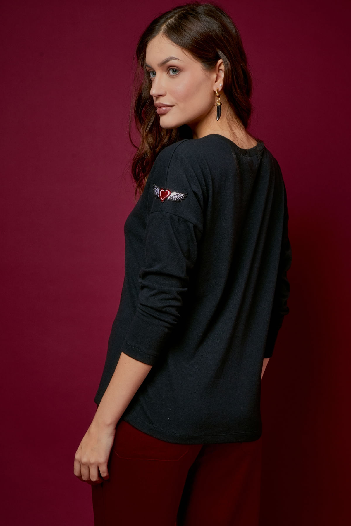 BLUSA PATCH CORACAO ALADO