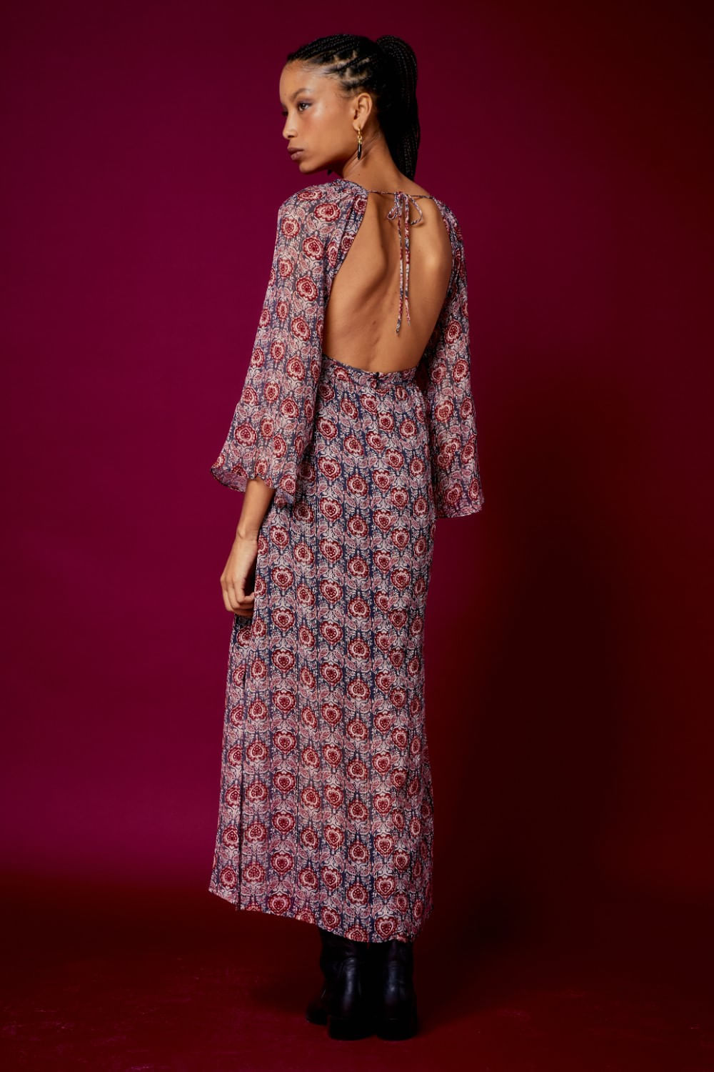 VESTIDO DECOTE ESTAMPA MADA LUREX