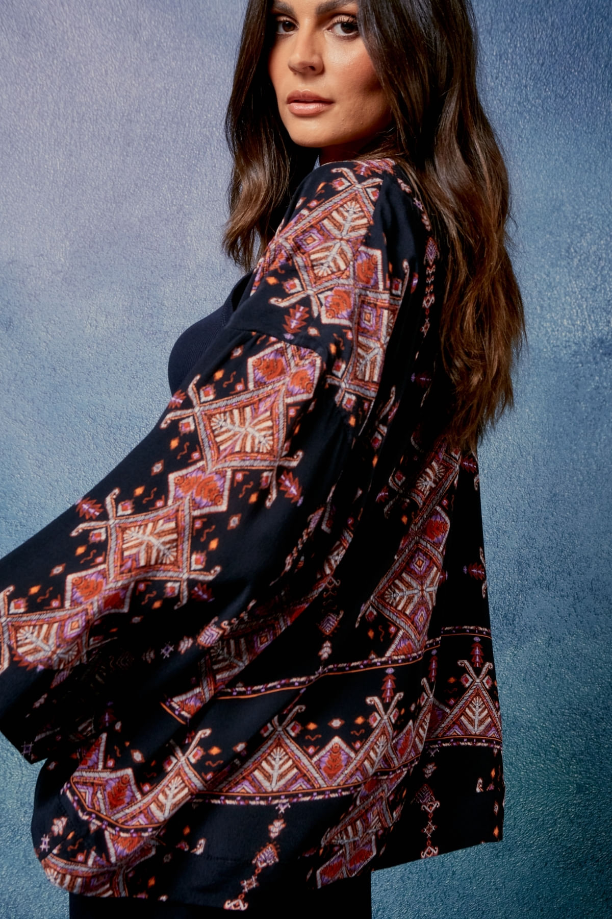 KIMONO ESTAMPA HAPUS
