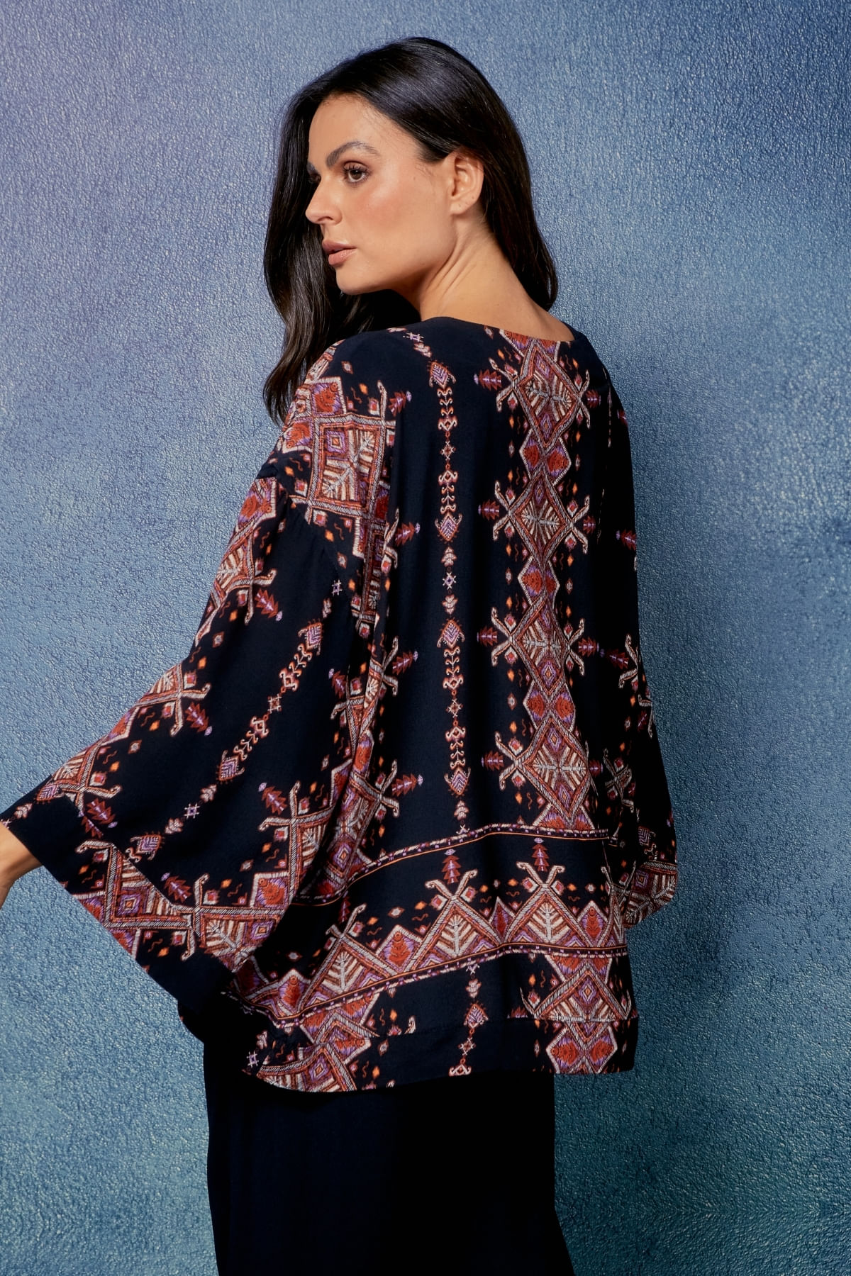 KIMONO ESTAMPA HAPUS