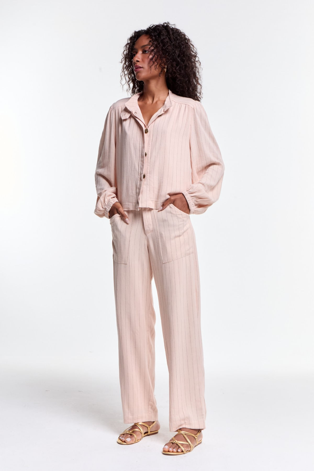 06060104_005_01-CALCA-LINHO-LIST