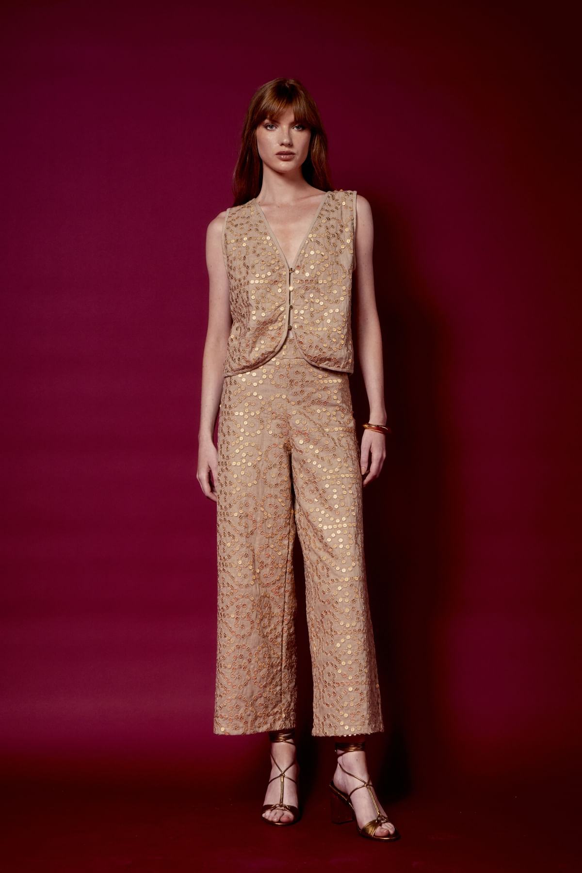 05190241_002_04-BLUSA-BORDADO-EVORA