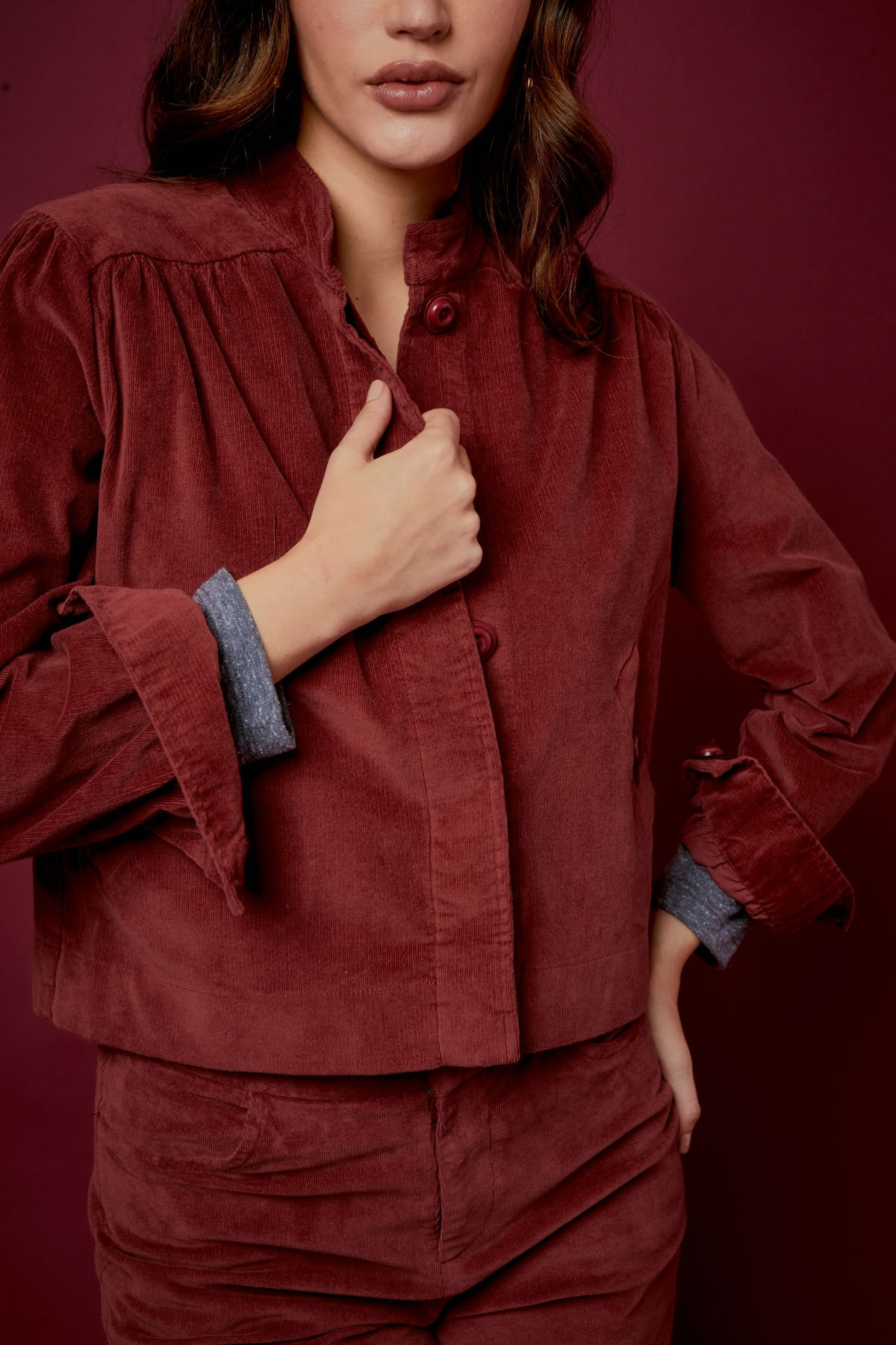 01020222_005_02-JAQUETA-VELUDO-DUEMILA