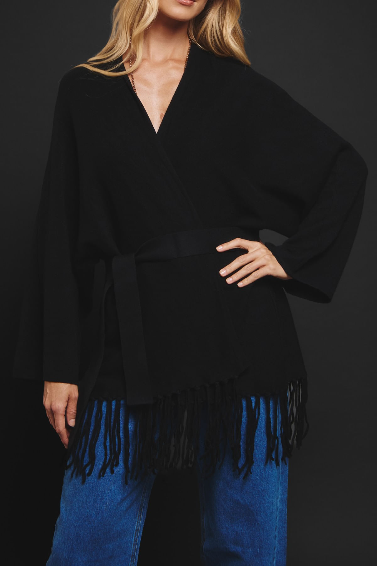 01050476_001_02-CASACO-TRICOT-FRANJAS-COM-FAIXA