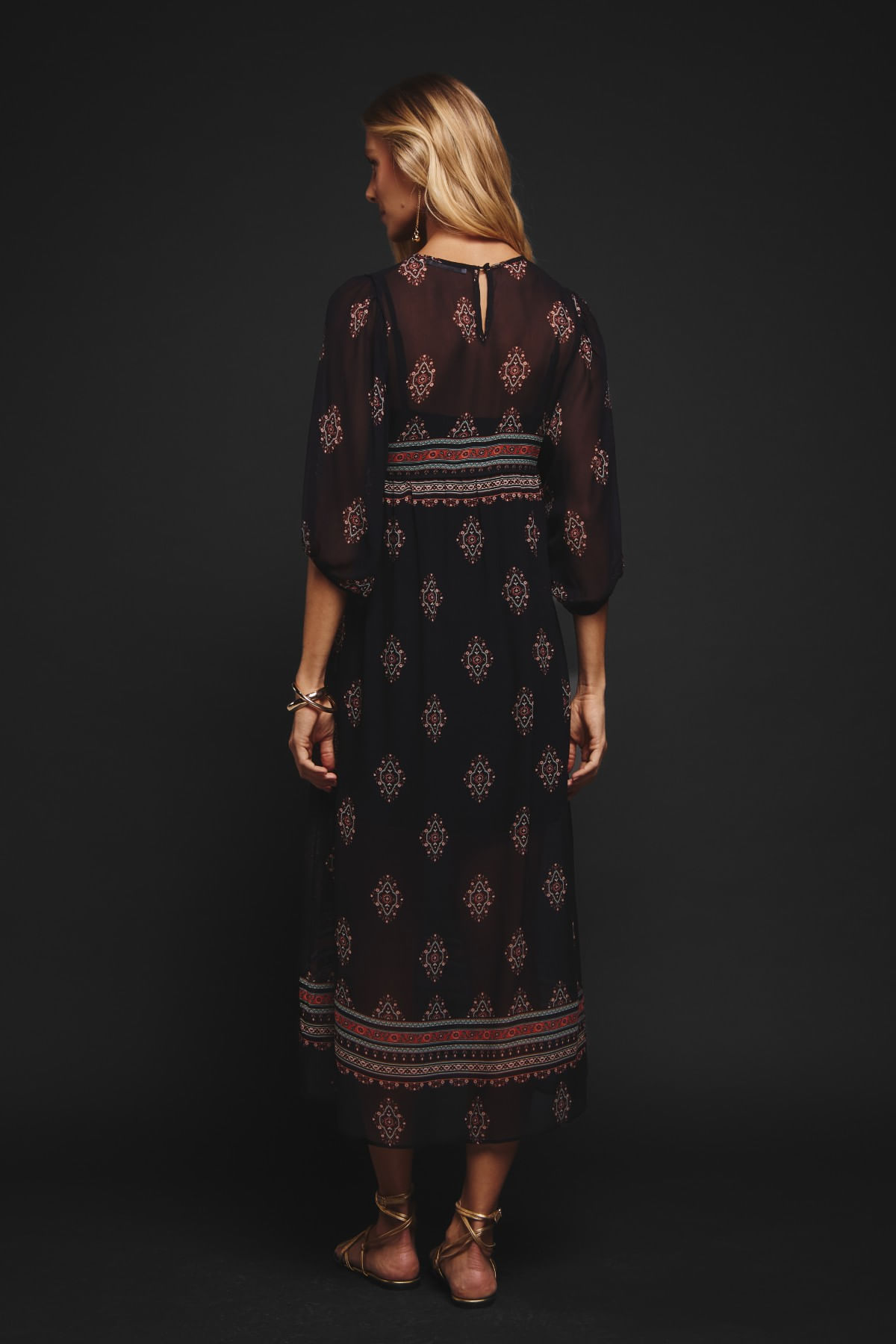 04201733_001_03-VESTIDO-SEDA-MIDI-ESTAMPA-EIRA