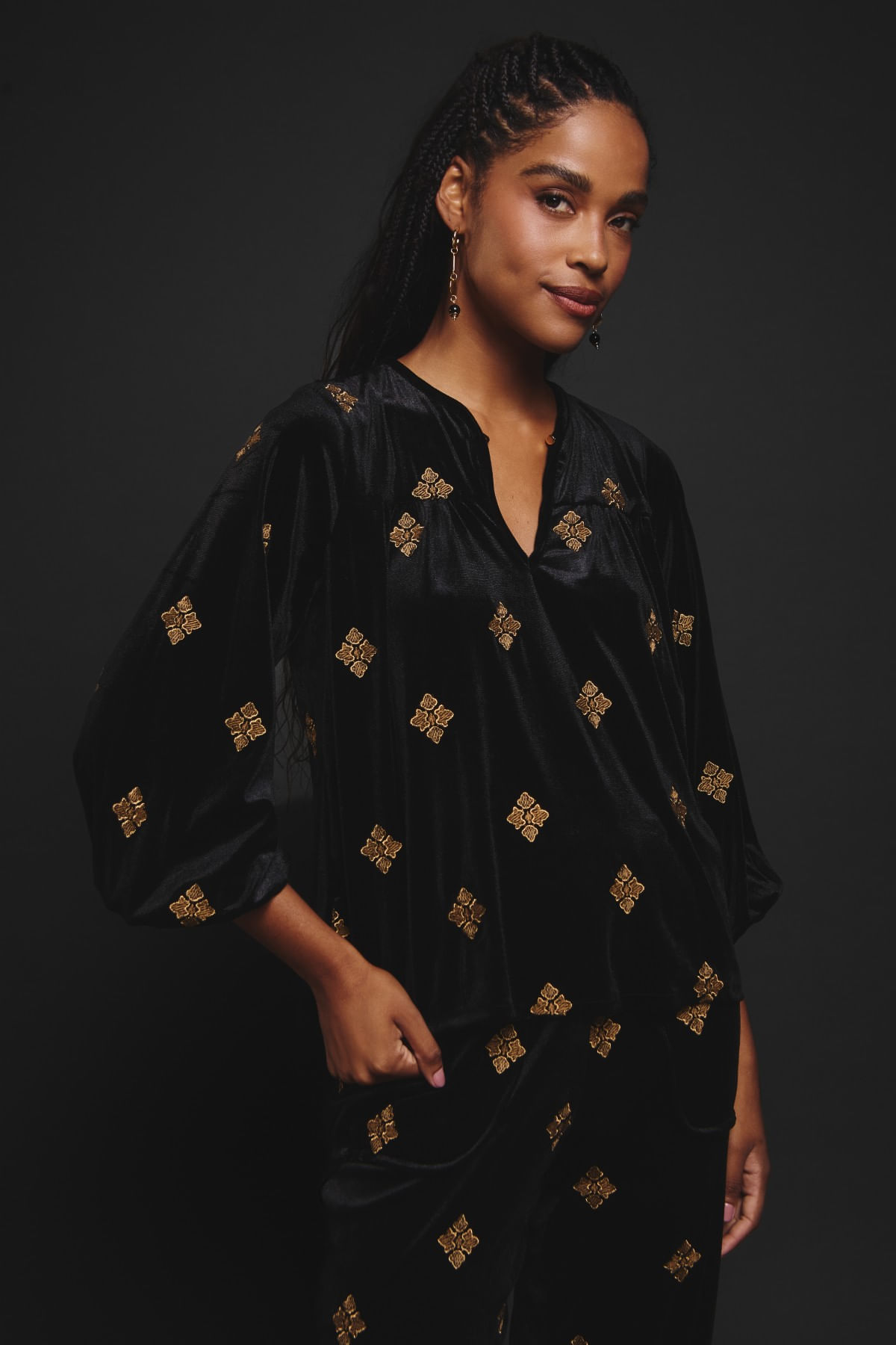 05182046_001_01-BATA-VELUDO-KING