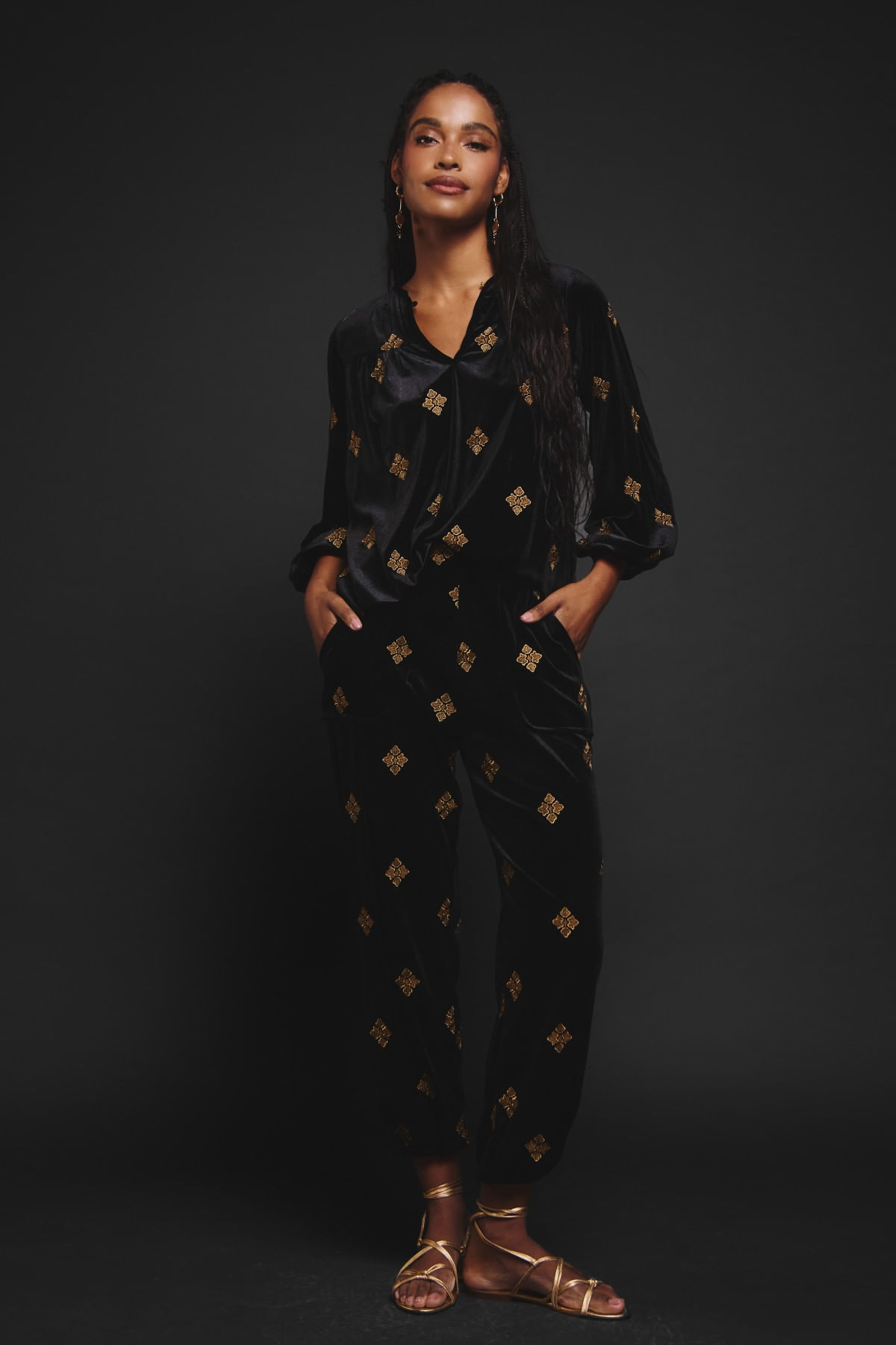 05182046_001_03-BATA-VELUDO-KING