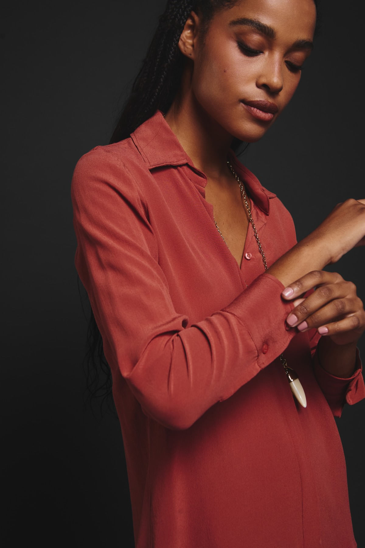 05182081_097_02-CAMISA-SEDA-BASIC