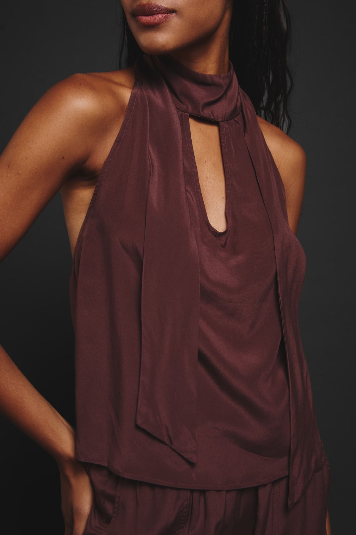 05190328_015_02-BLUSA-SEDA-AMARRACAO