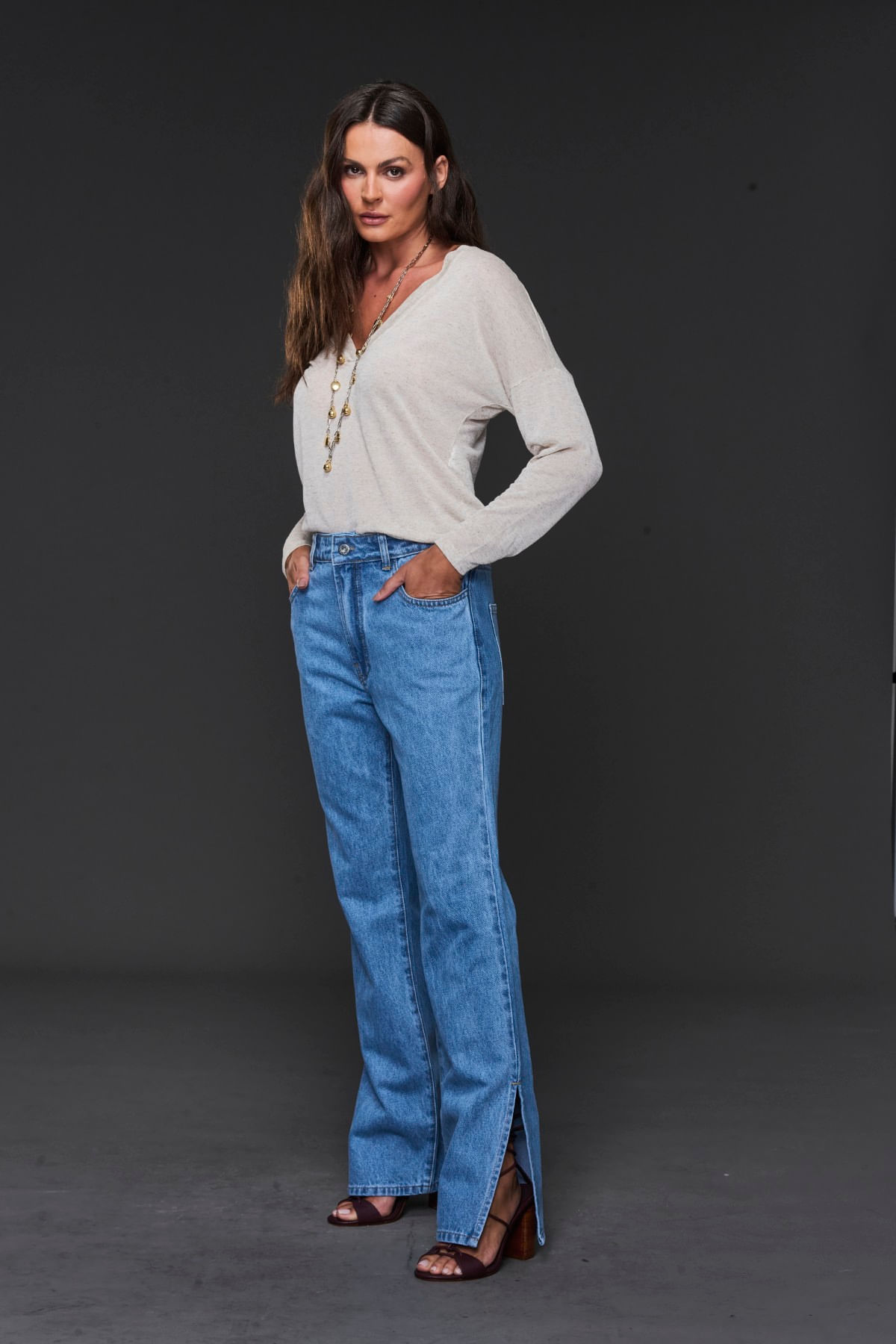 06040506_006_01-CALCA-JEANS-FENDA