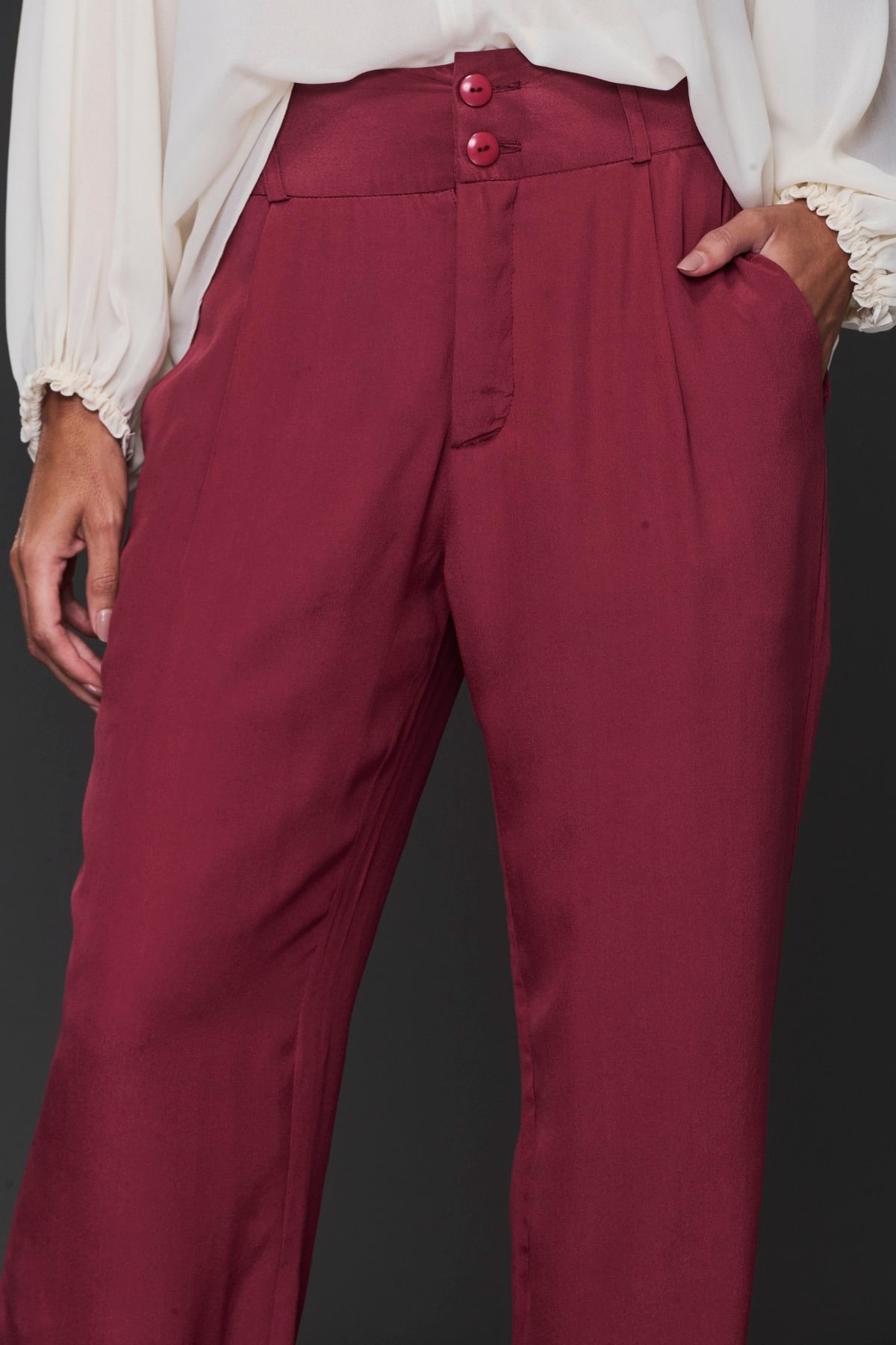 06010159_050_02-CALCA-BOTOES-SEDA