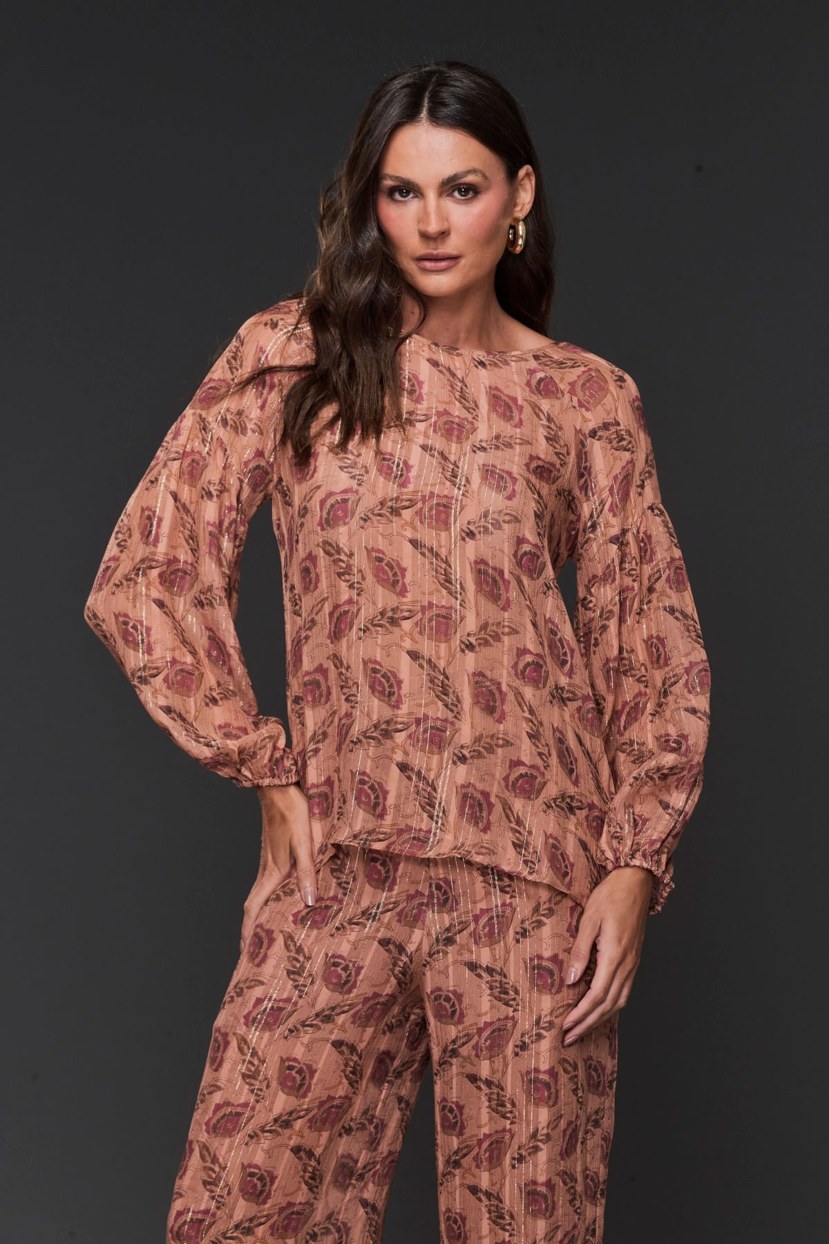 05182101_042_02-BATA-SEDA-ESTAMPA-NVE-LUREX