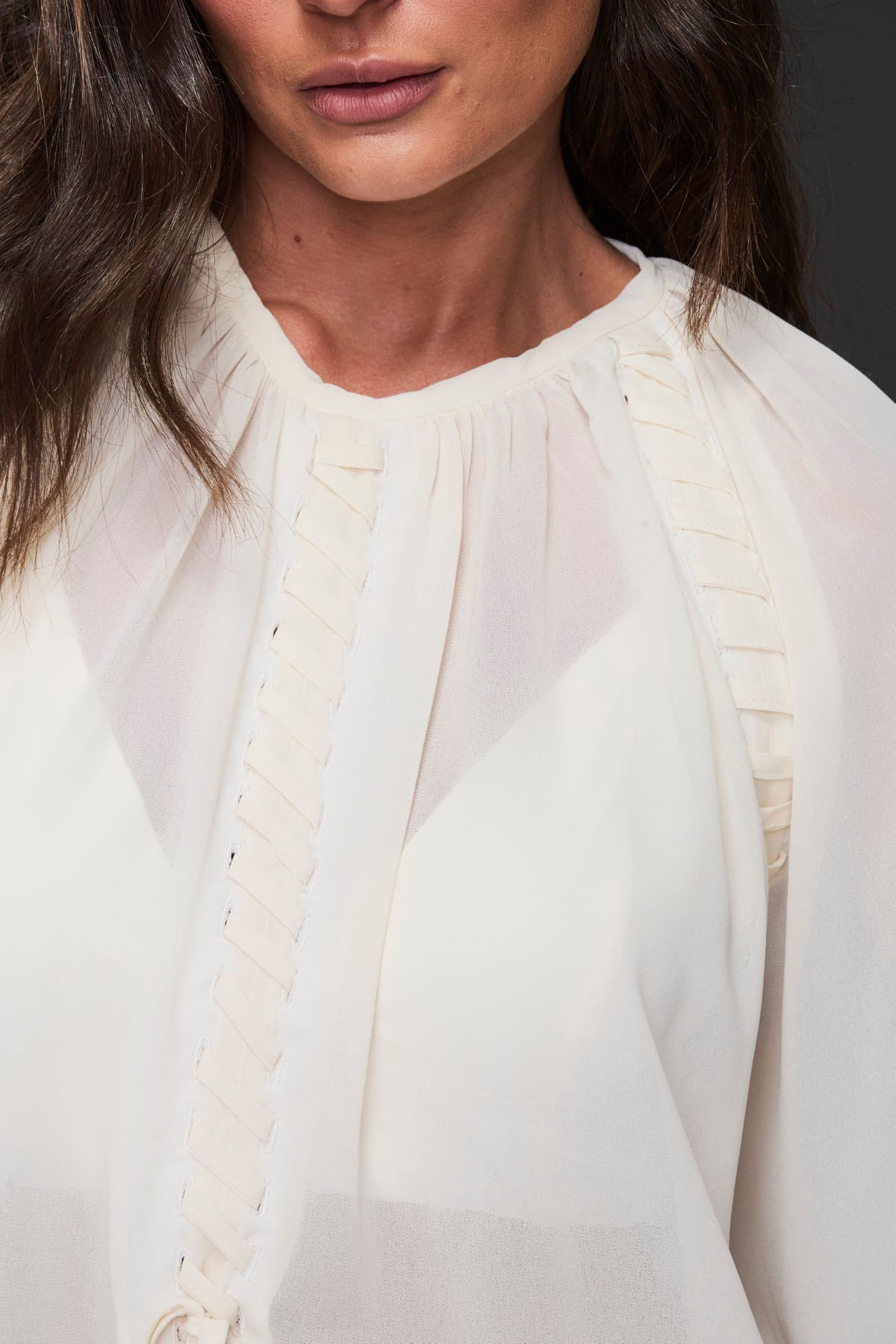 05181987_075_03-BLUSA-AMPLA-TRANCADA